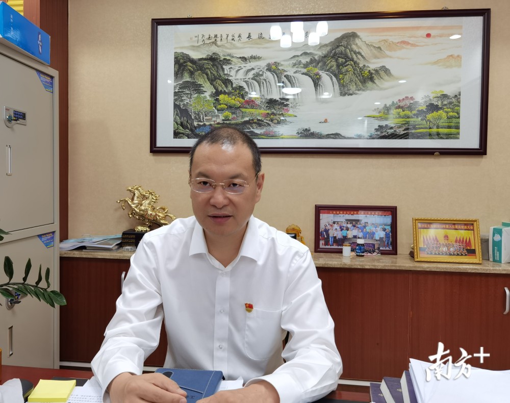 大岗:奔向制造业高峰的产城进化论_腾讯新闻