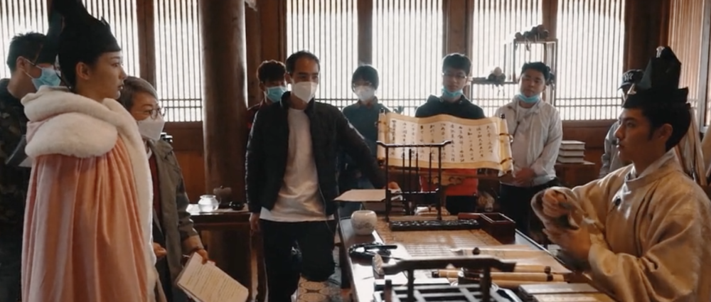 青簪行|《青簪行》出杀青特辑：吴亦凡带病拍摄，杨紫贴胡子扮男装，好飒