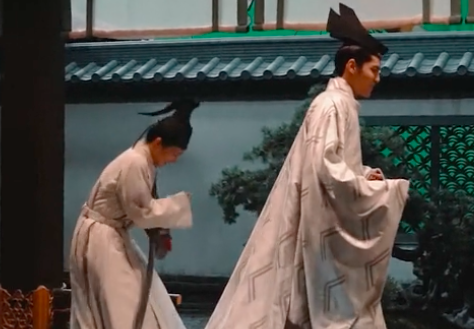 吴亦凡|《青簪行》杀青特辑：吴亦凡杨紫互动甜宠，原来是粉丝自作多情了