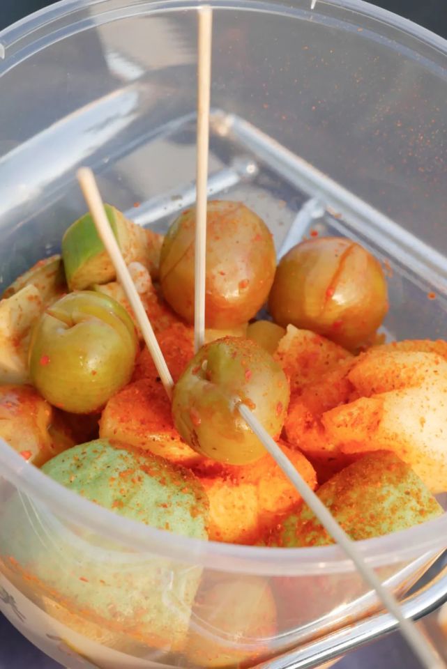 酸了酸了广西酸嘢才不是什么黑暗料理