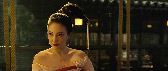 张雨绮|人红是非多！张雨绮旧照曝光被质疑整容，与如今美艳形象判若两人