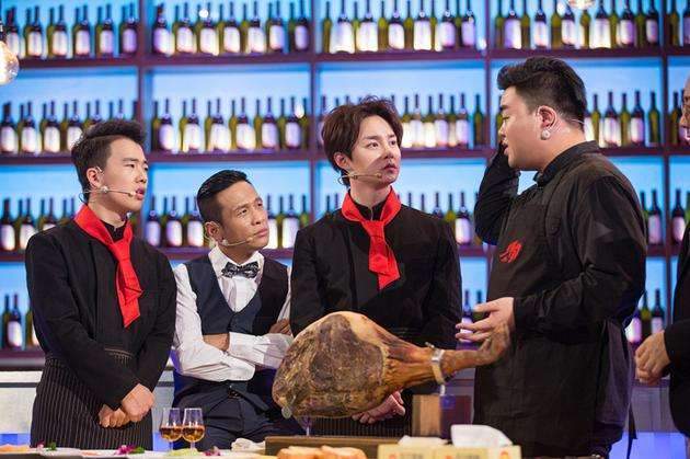 德云社|苗阜宣传本人善举，网友称赞为人民服务，德云社被讽为“人民币”服务！