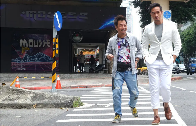 tvb|两大视帝联手，TVB这部王牌剧，被雪藏2年后，首播一集打破收视率