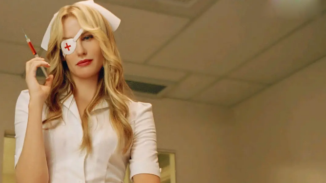 tvb|两大视帝联手，TVB这部王牌剧，被雪藏2年后，首播一集打破收视率