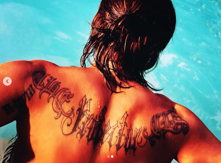 罗志祥|分手近3个月后周扬青发文“单身征婚”，罗志祥晒高尔夫毫不介意