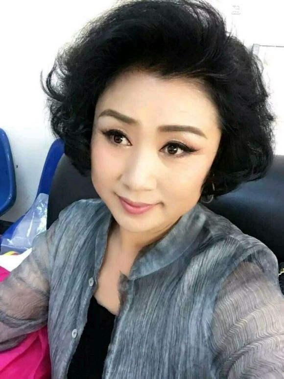 孙晓丽外,在第一部《乡村爱情》里昙花一现的演员还有王云的扮演者