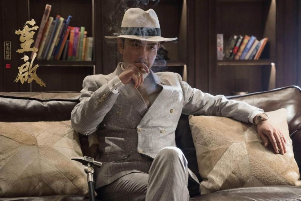 重启之极海听雷|豆瓣8.7分，朱一龙演技入木三分，《重启》成夏日爆款毫无悬念