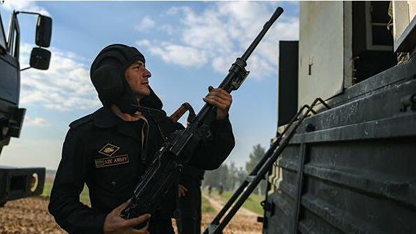 阿塞拜疆国防部|阿塞拜疆国防部：阿塞拜疆和亚美尼亚军队在边境地区继续交火