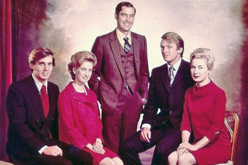 唐纳德·特朗普|比TVB宅斗剧更精彩：特朗普侄女新书起底家族黑暗过往