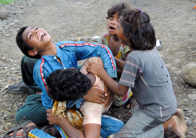 即印度种姓制度当中的所谓的"贱民"或"不可接触者"