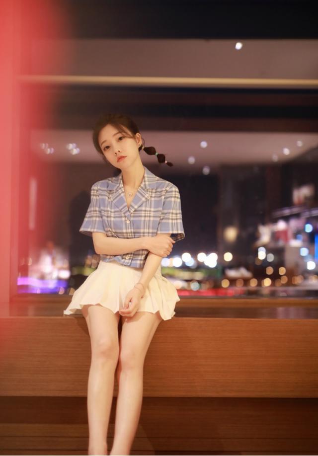 冯提莫穿日式制服原来这么好看清纯可爱又稚嫩太像学生