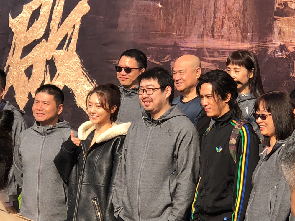 重启之极海听雷|如何评价朱一龙、毛晓彤、胡军主演的电视剧《重启之极海听雷》？