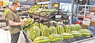 商超|商超保供稳菜篮 日夜补货不断线