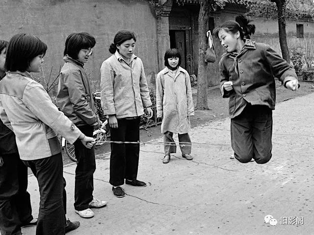 北京站|北京1984年4月，法国摄影师镜头下的大街小巷