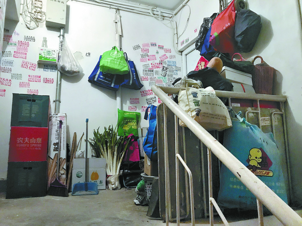 楼道杂物堆积有多可怕?