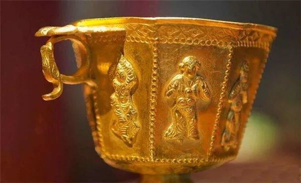 业务员|高价收购古玩背后的“鉴定”骗局