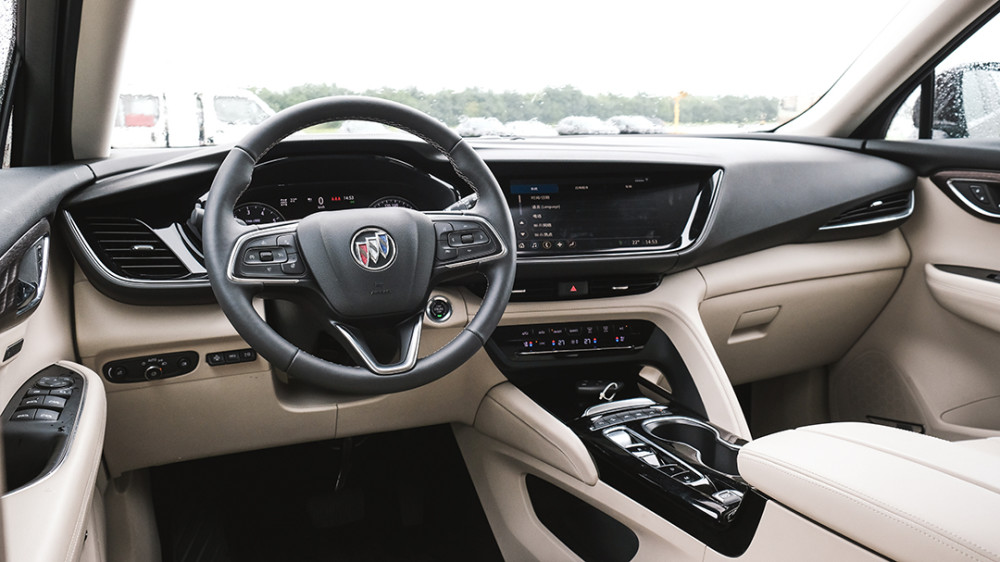 新颜值新硬件新体验首试别克昂科威s