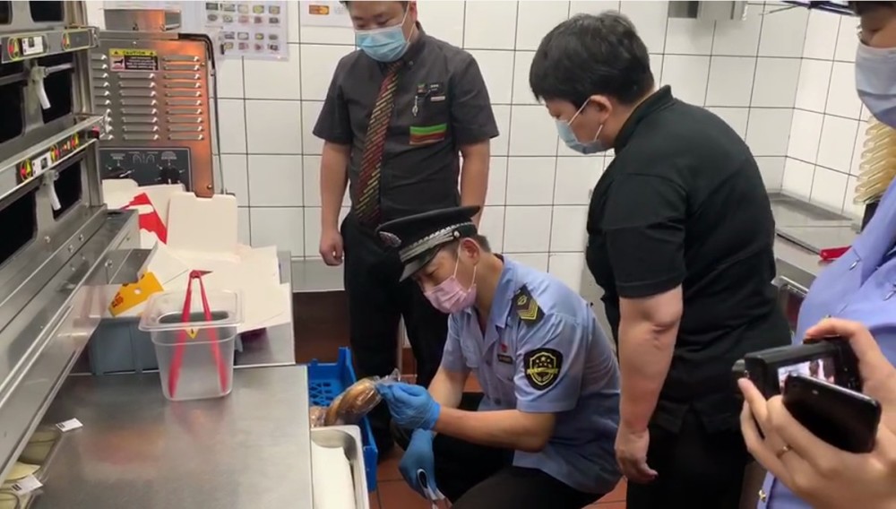 市场监管局|南昌汉堡王门店偷工减料被3·15曝光，北京西城、海淀开展现场检查