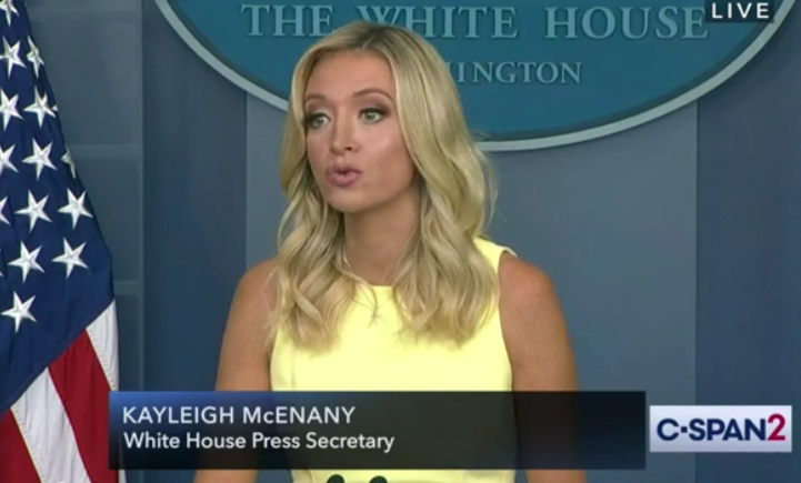 美国政府|美国政府不顾家长反对，坚持要复学，誓言“不会让科学成绊脚石”