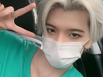 七鹤大人失去热度后,穿上白大褂当医生,撞脸《余生》中的肖战