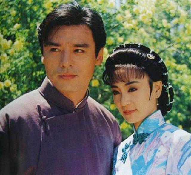 经典琼瑶剧烟锁重楼26年钟镇涛被前妻掏空他父凭女贵