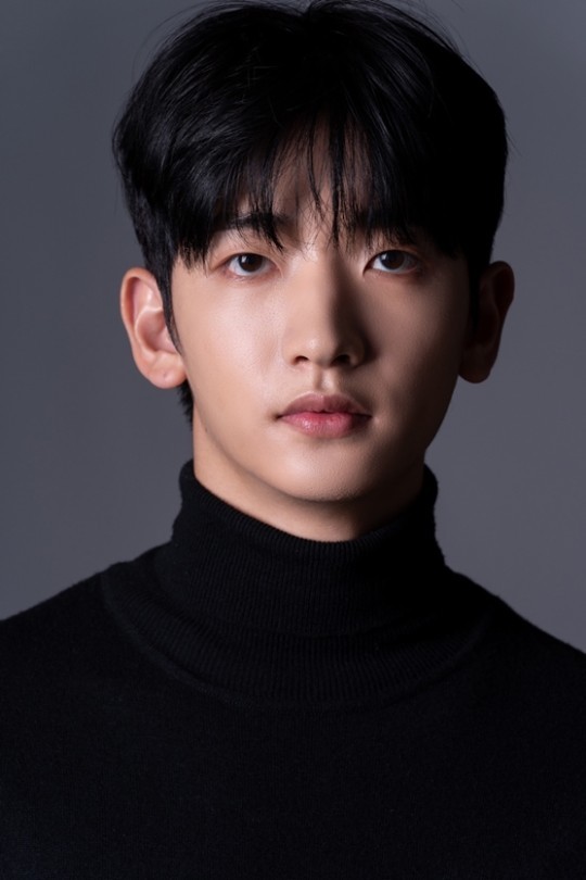 202solo遗珠自己做社长歌手演员双栖发展势头大好