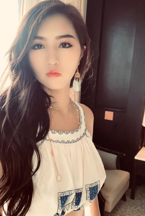 晚上1130知名女演员自曝被欺负全过程事发之后觉得很好玩