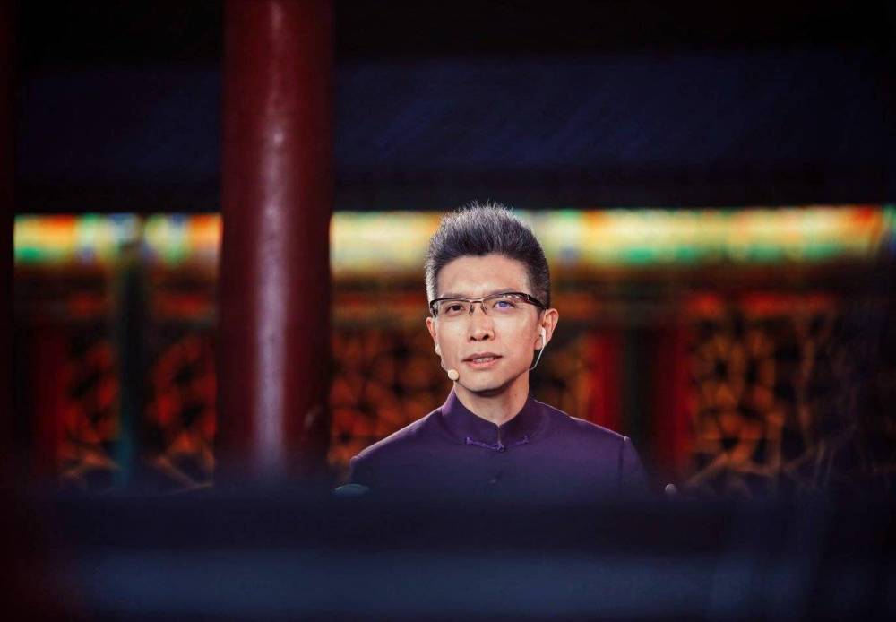 汪涵|金鹰节主持人阵容疑曝光：朱广权合作汪涵，王一博或将加盟成看点