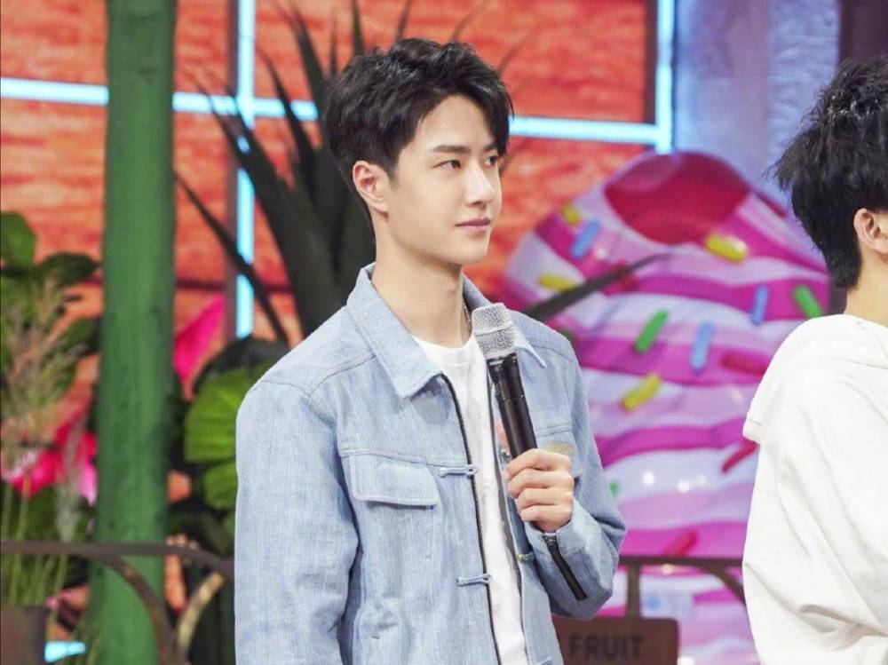 汪涵|金鹰节主持人阵容疑曝光：朱广权合作汪涵，王一博或将加盟成看点