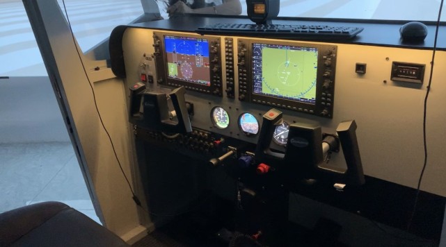 看一名合格的飞行员是如何练成的