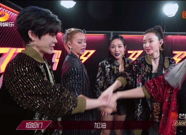 王霏霏|三公造型，黄龄王霏霏用宁静同款“中毒唇”，张雨绮国风裙靠颜撑