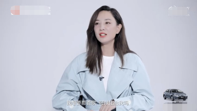 郑希怡|郑希怡称不吃蓝盈莹撒娇那套，遭其粉丝死亡威胁：再黑蓝盈莹就把你头砍掉