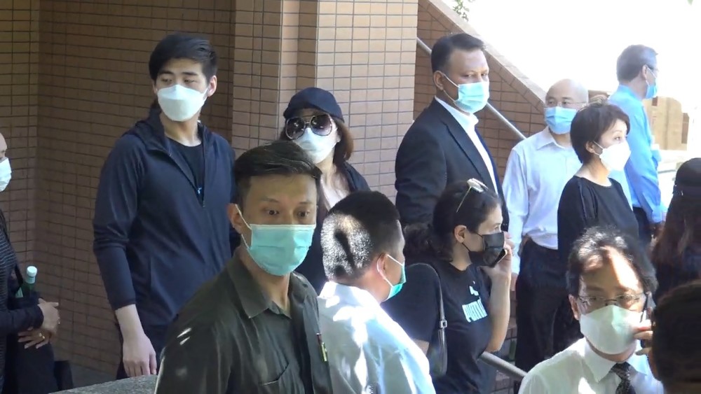 何鸿燊|怕赌王被盗？港媒曝何家花百万聘请多名保安，加强东华义庄防御