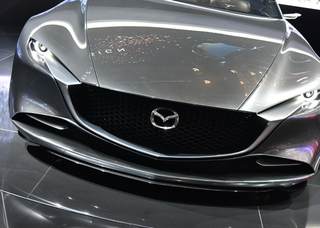 比奥迪a7拉风,配赛车座椅 四出尾排,油耗5l|马自达vision coupe|小马