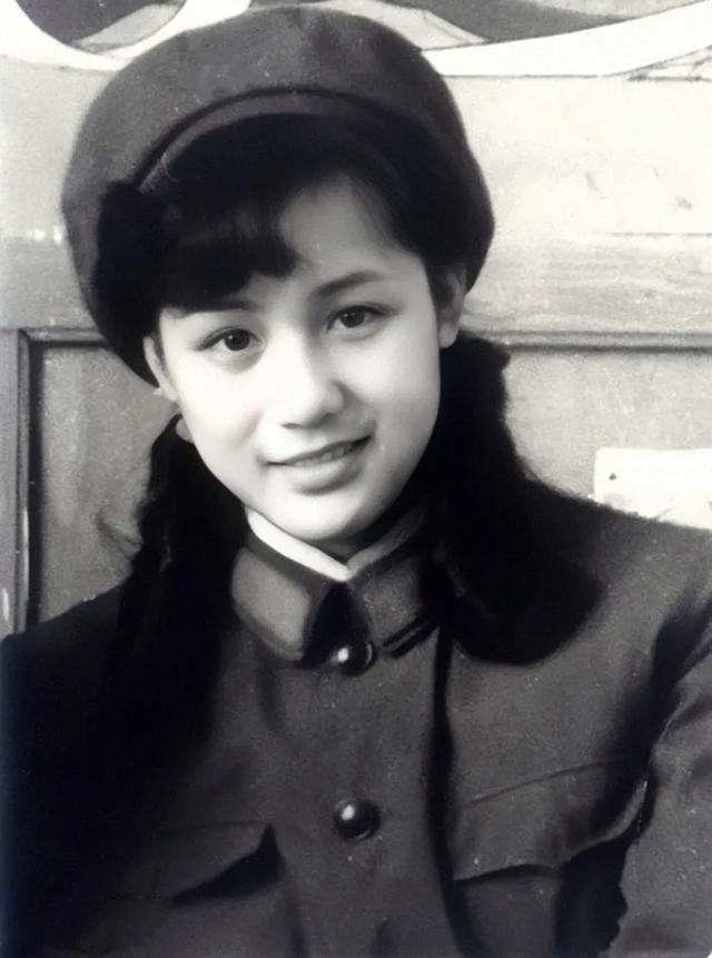 李建群|陈道明好友李建群去世！一生无子女，活成了苦情的“容妃”