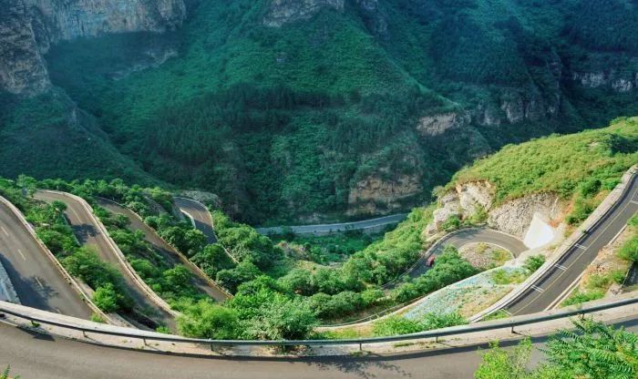 北京|北京最美的几条自驾路线，趁着周末走一走！