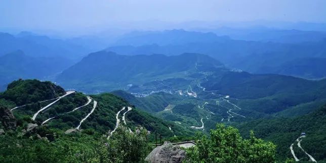 北京|北京最美的几条自驾路线，趁着周末走一走！