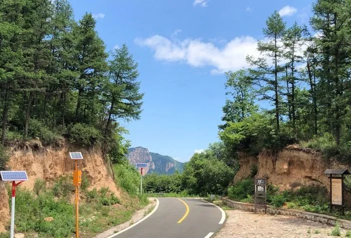 北京|北京最美的几条自驾路线，趁着周末走一走！