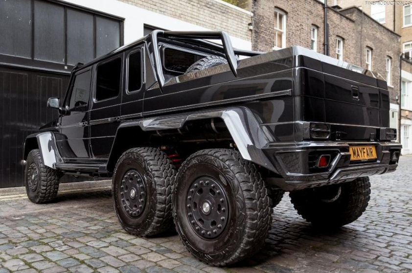 售价近千万的皮卡下车比上车还费劲穷人的梦想土豪的玩具