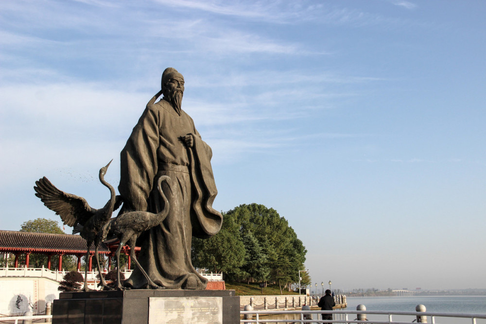 白居易|千年前的一场诗词比赛，白居易、元稹竟被此人一首诗震撼不敢下笔