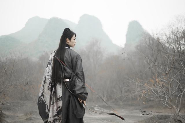 白居易|千年前的一场诗词比赛，白居易、元稹竟被此人一首诗震撼不敢下笔