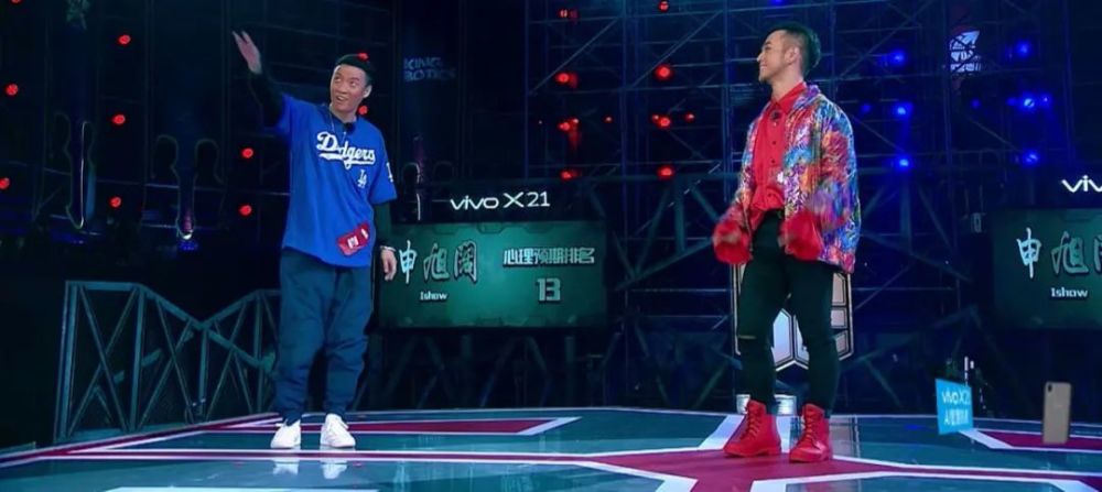无价之姐|贵圈｜哥哥好辣！穿高跟鞋跳《无价之姐》的猛男，被李宇春点了赞