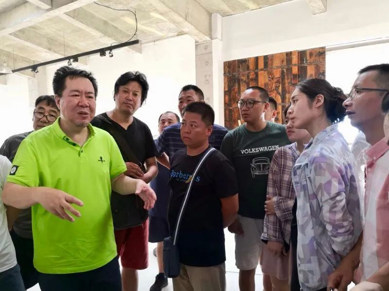 王易罡|王易罡导师：与其说发现“个性”，不如说发现“问题”更为确切