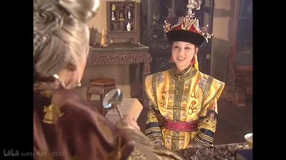 康熙王朝|《康熙王朝》里容妃去世，她还是中国最美服装设计师