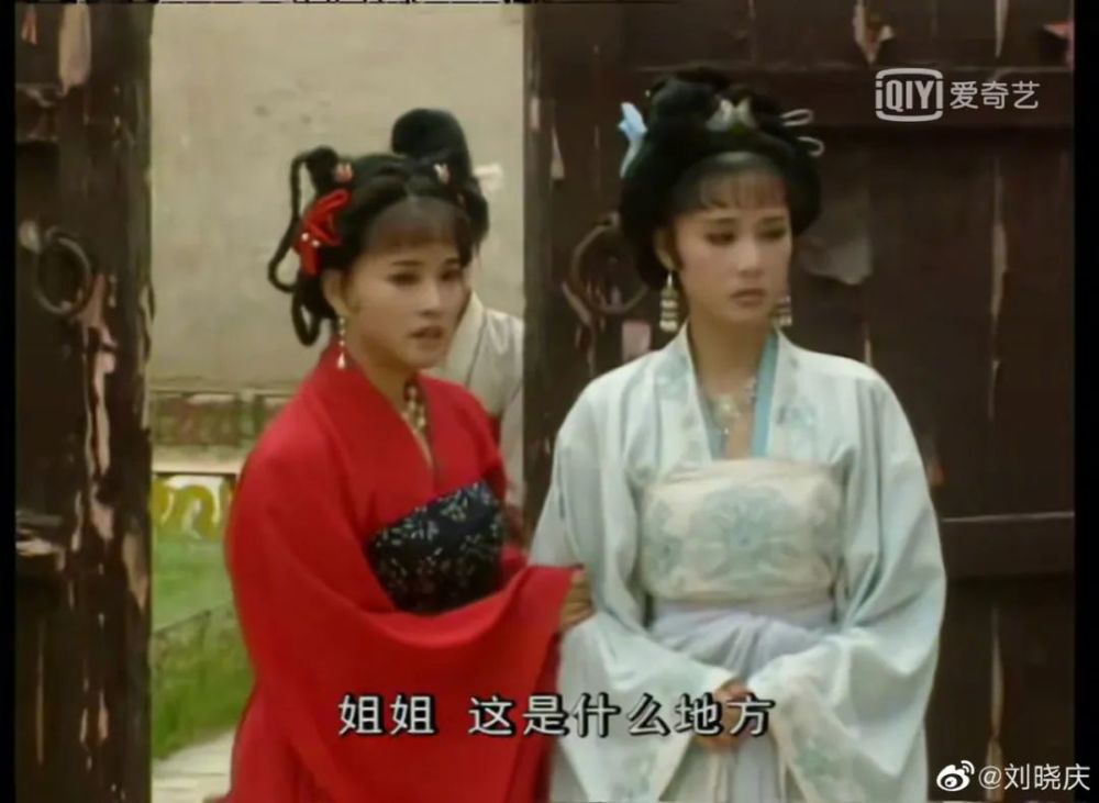康熙王朝|《康熙王朝》里容妃去世，她还是中国最美服装设计师