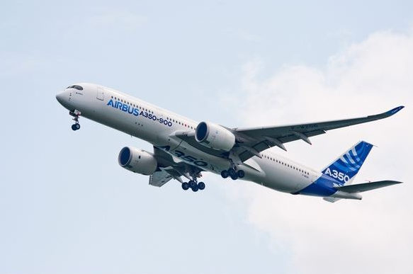 a350|全球旅行时间最长的航班：飞行一趟需要19个小时，跨越大半个地球