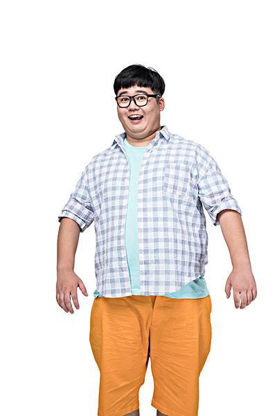 肥胖儿子 老区的医生朋友告诫说:孩子应该减肥了,否则易患各种疾病啊.