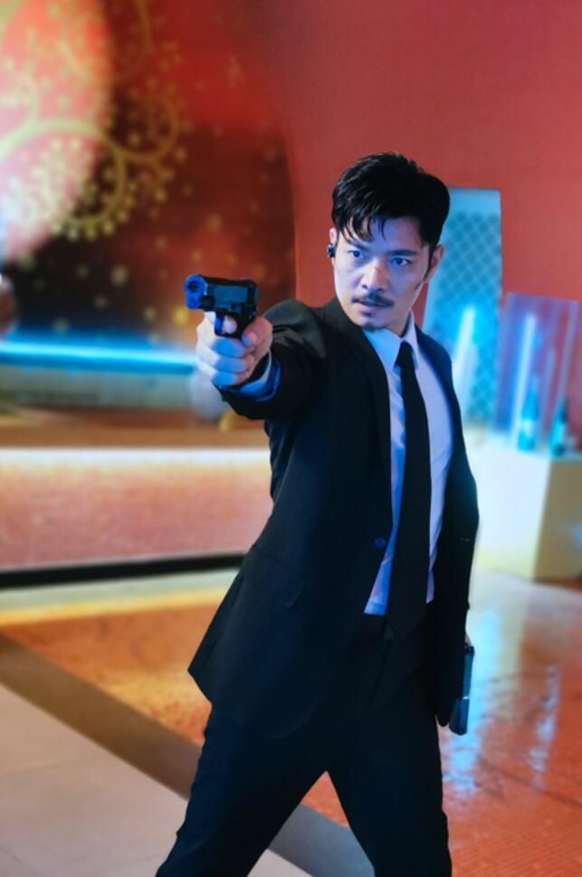 陆行鲨口碑获赞王牌保镖接棒杀青