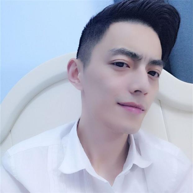 有一种"渣男"叫智勋,直播撩妹套路太深.网友:别再被骗了!