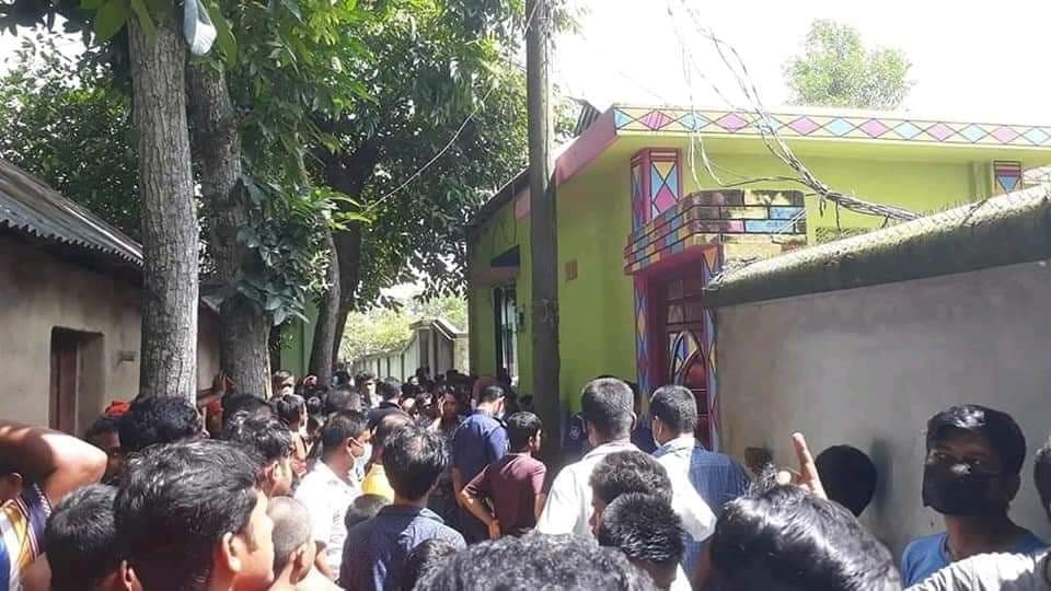 警察|房屋大门紧锁几天无人应，警察破门发现一家四口全死了